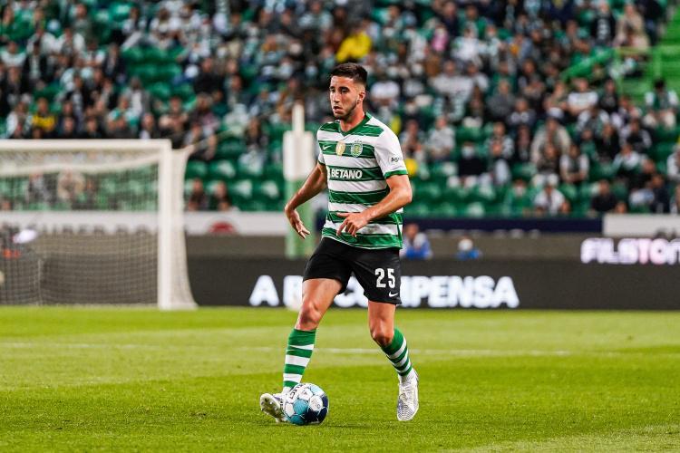 世体：巴萨考察多名左脚中卫，伊纳西奥、穆里略、格伊等在列